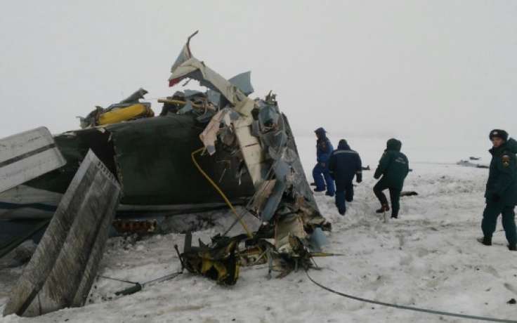 Появилось видео с места катастрофы самолета в Российской Федерации