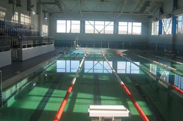 В Набережных Челнах 11-летняя девочка утонула в бассейне