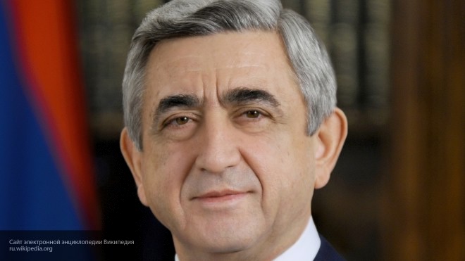 Саргсян единогласно переизбран на безальтернативных выборах главой правящей партии Армении