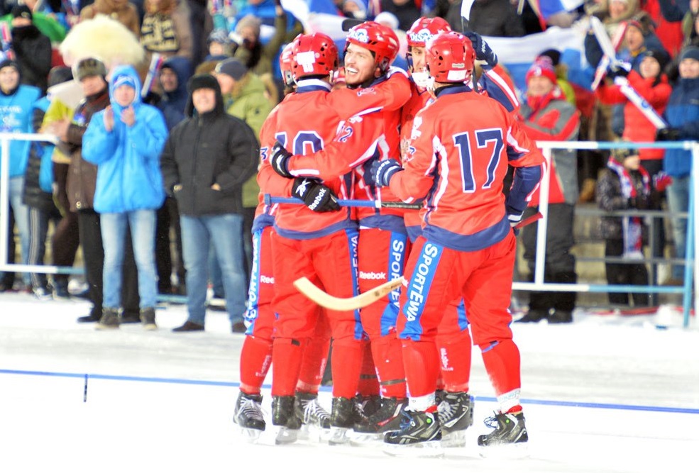 Сборная Российской Федерации выиграла в финале чемпионата мира по хоккею с мячом