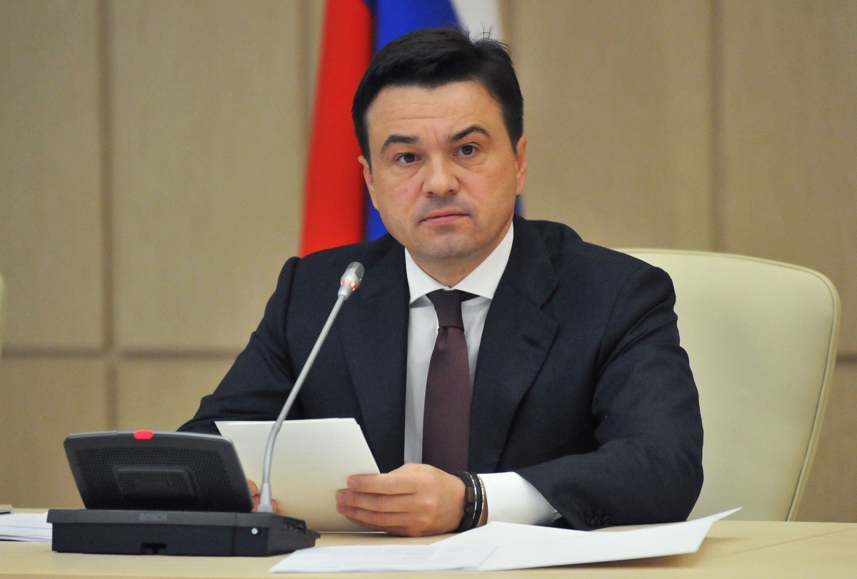 Подмосковному губернатору посоветовали приобрести героин по SMS