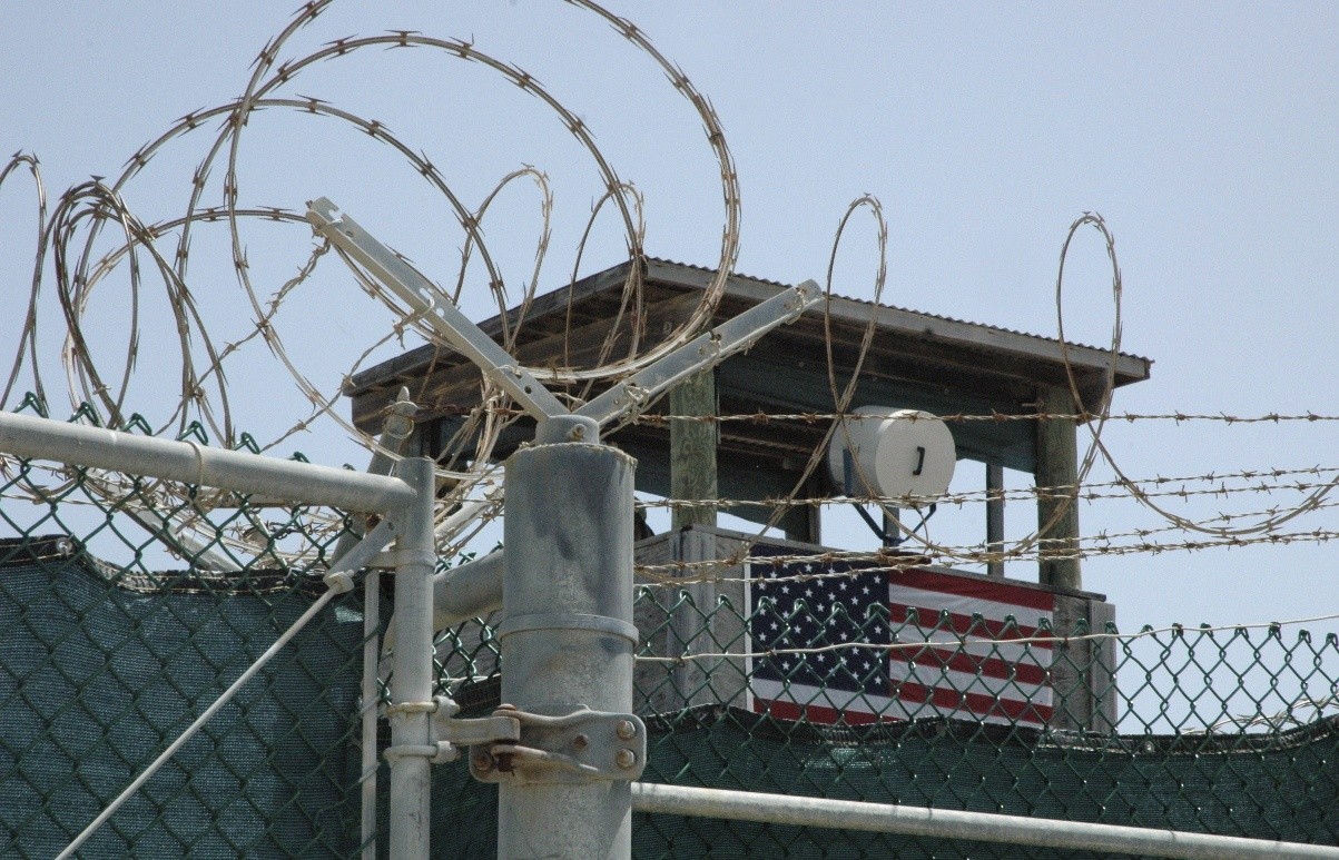 Пентагон во вторник представит план по закрытию тюрьмы Гуантанамо