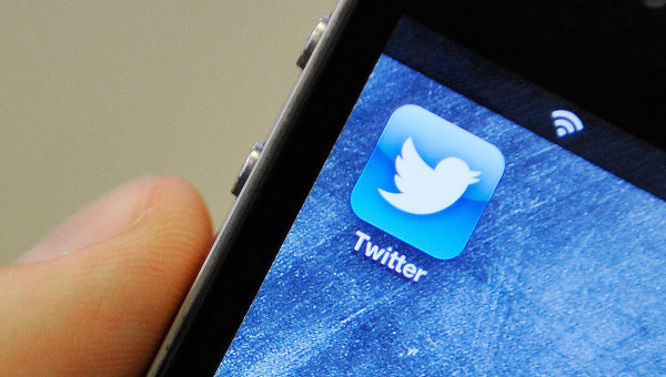 Твиттер закрыла доступ к информации спецслужбам США