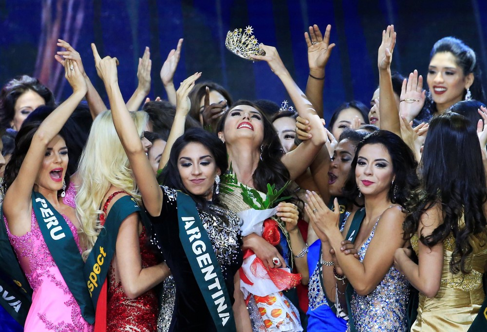 «Мисс Земля-2016» стала модель из Эквадора