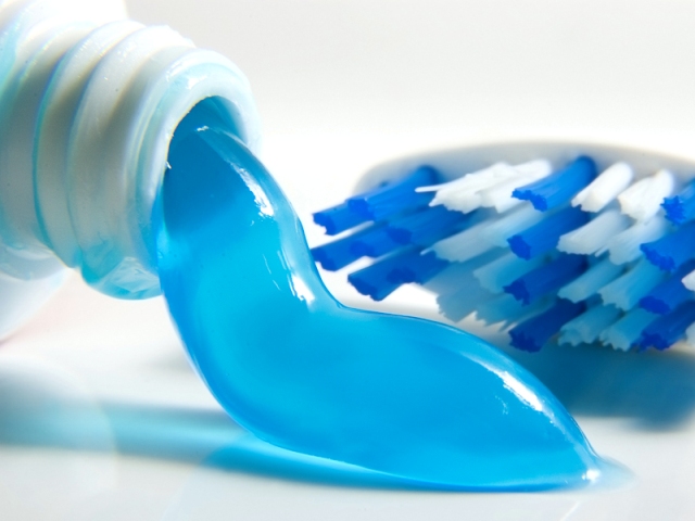 Зубная паста и жвачка могут вызывать рак
