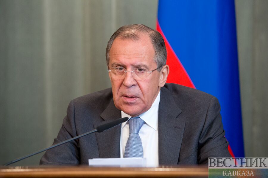 Лавров пообещал увековечить память о Виталии Чуркине
