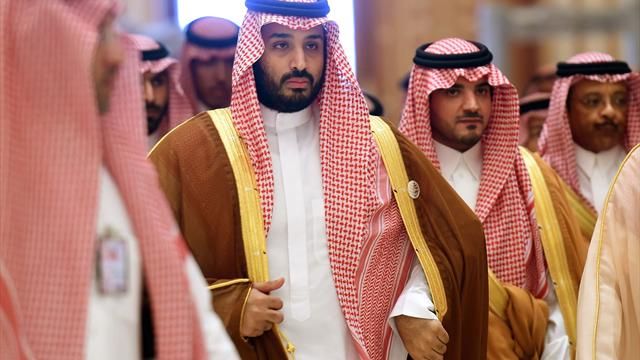 В Саудовской Аравии остановили матч из-за «антиисламской» прически вратаря