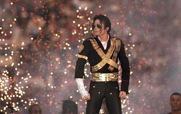 Майкл Джексон возглавил список Forbes среди самых богатых звезд — покойников
