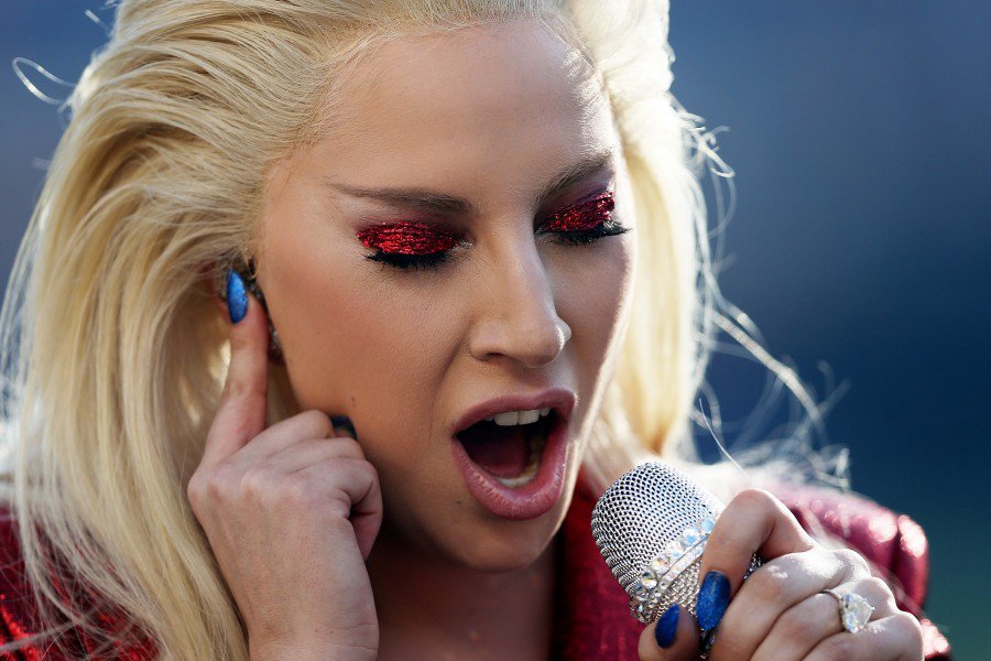 Леди Гага может сняться в ремейке фильма «Звезда родилась»