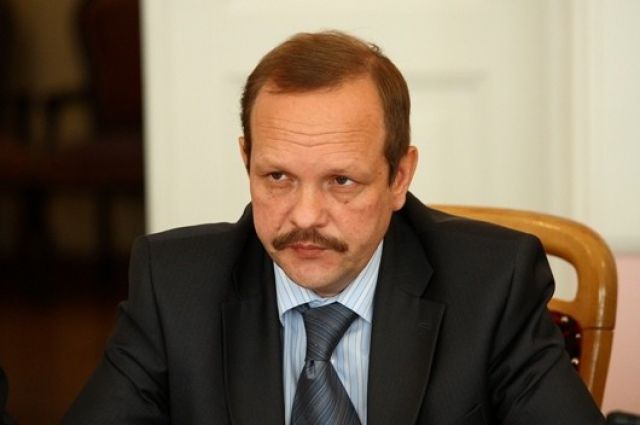 Министр строительства и ЖКК Омской области ушел в отставку
