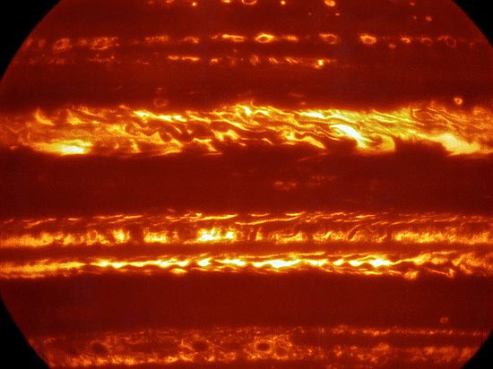 Учёные получили первые сверхдетальные изображения Юпитера
