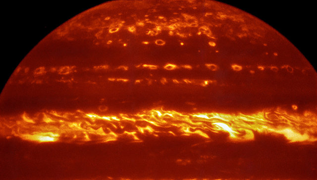 Телескоп VLT получил сверхдетальные фотографии Юпитера