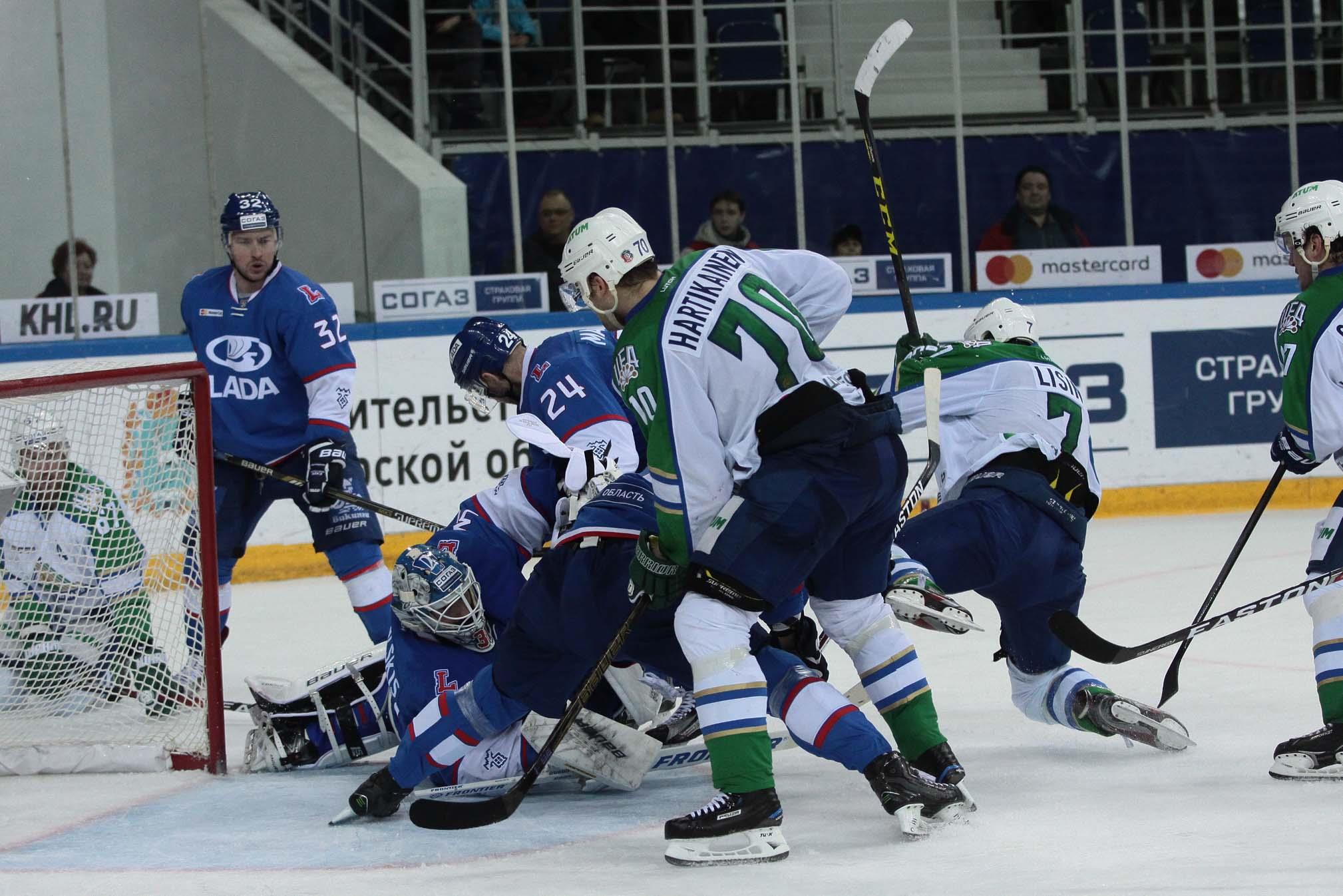 Хоккейная «Лада» разгромила «Салават Юлаев» с результатом 6:4