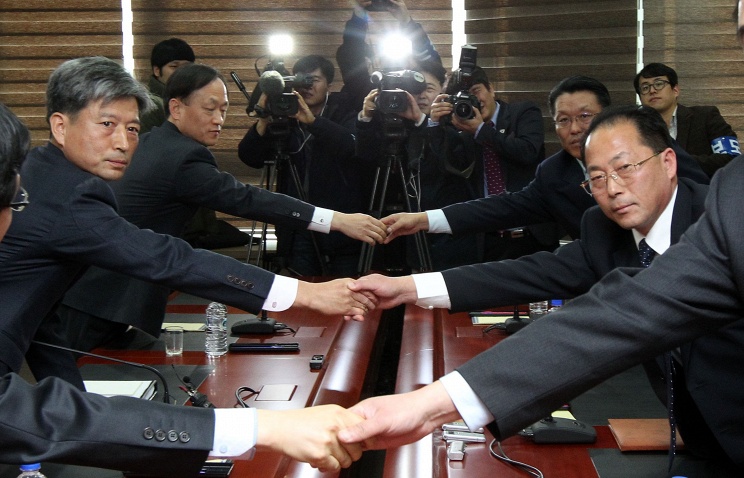 Северная и Южная Кореи начали переговоры по нормализации отношений