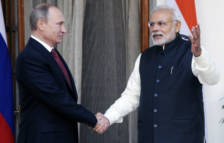 Путин беседует с премьером Индии тет-а-тет