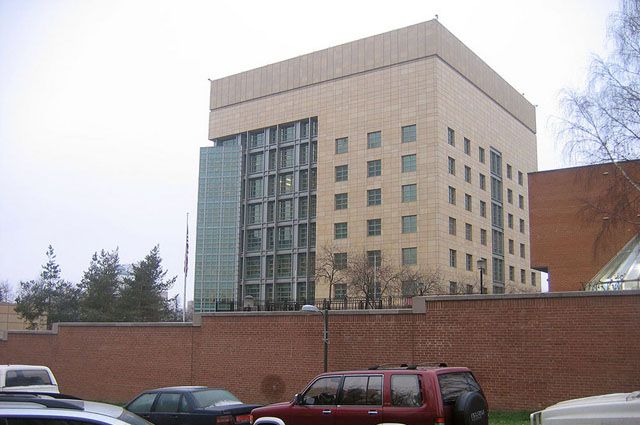 Посольство США предупредило жителей о террористической угрозе в Российской Федерации