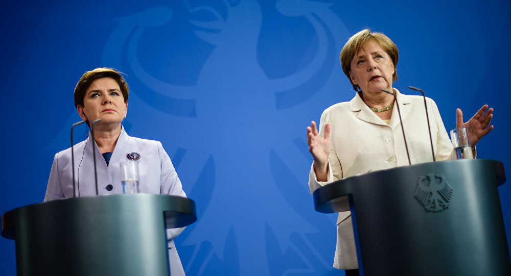 Меркель сообщила, что нельзя снимать санкции с РФ из-за ситуации в Украинском государстве