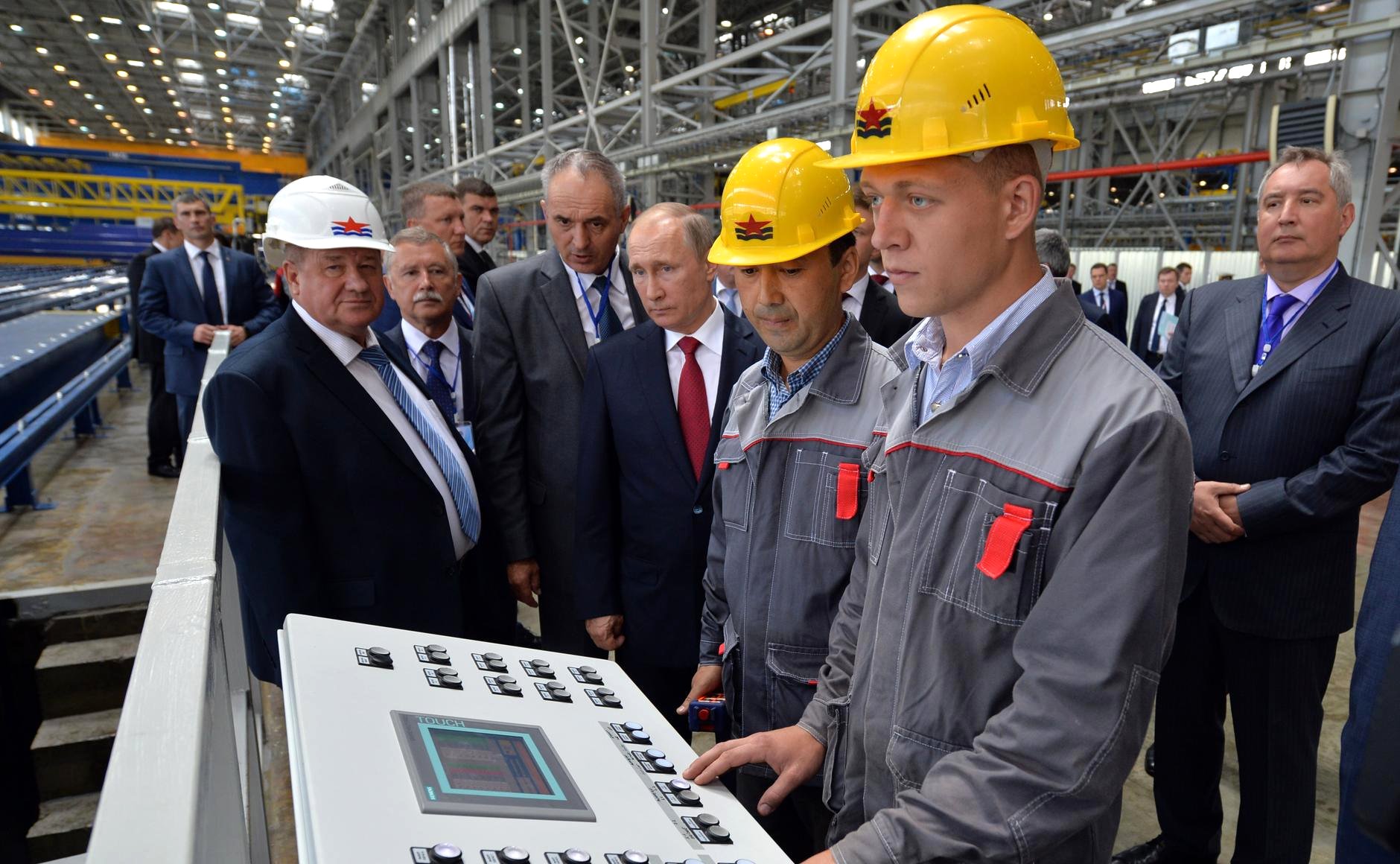 Рогозин поддержал строительство металлургического комплекса для «Звезды»