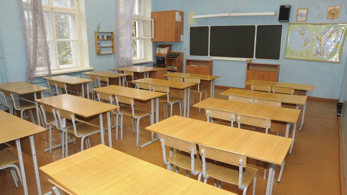 Занятия в школах Иркутска приостановлены с 10 февраля