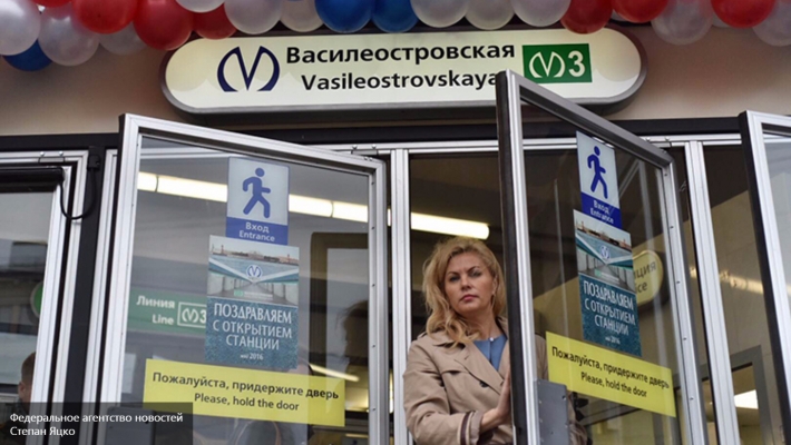 В Петербурге планируют запустить бесплатный wi-fi в метро