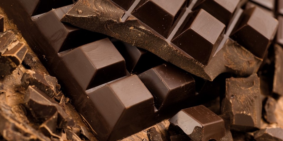 Ученые: шоколад содержит внутри себя рискованное вещество, способное побудить болезни