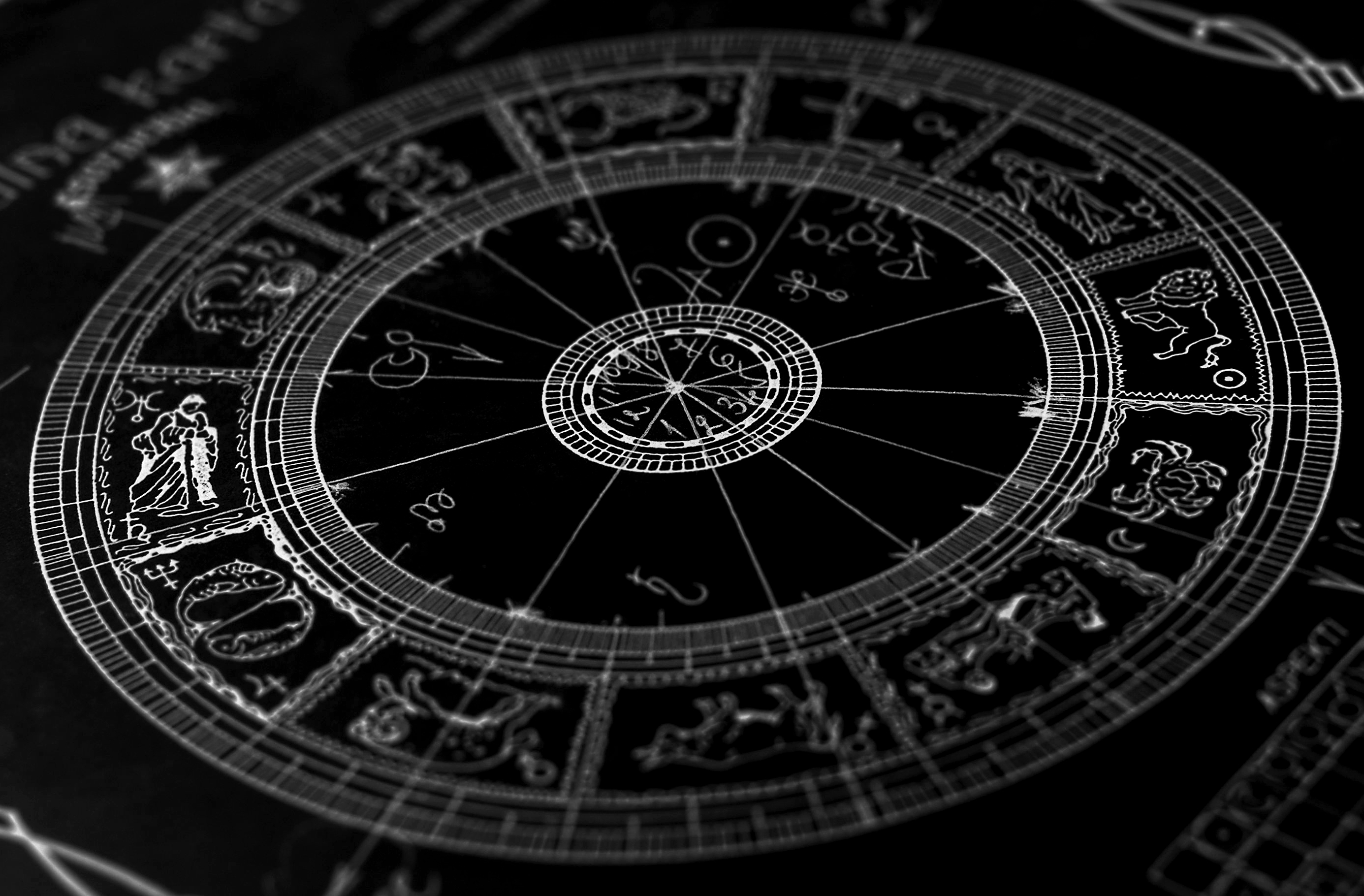 Ученые NASA открыли тринадцатый знак Зодиака — Революция в астрологии