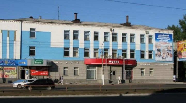 Студенты Воронежского экономико-правового института рискуют остаться без дипломов