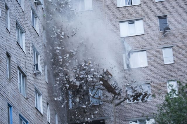 В Оренбурге произошел взрыв в жилом доме
