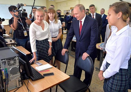 Путин одобрил создание в Приморье филиалов музеев и Академии Вагановой