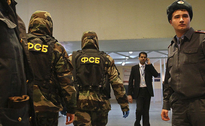 В Петербурге ФСБ провела обыски в офисе компании «Усть-Луга»