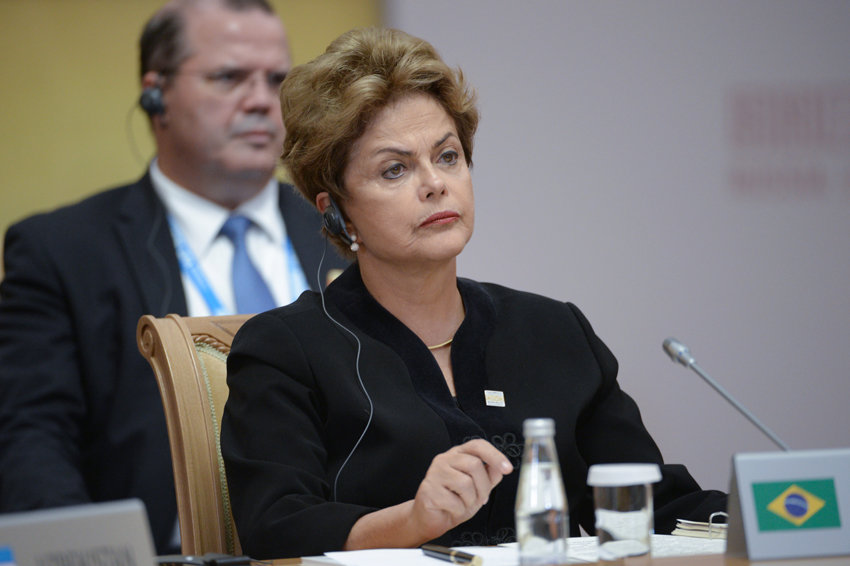В сенате Бразилии начался заключительный этап слушаний по импичменту Руссефф