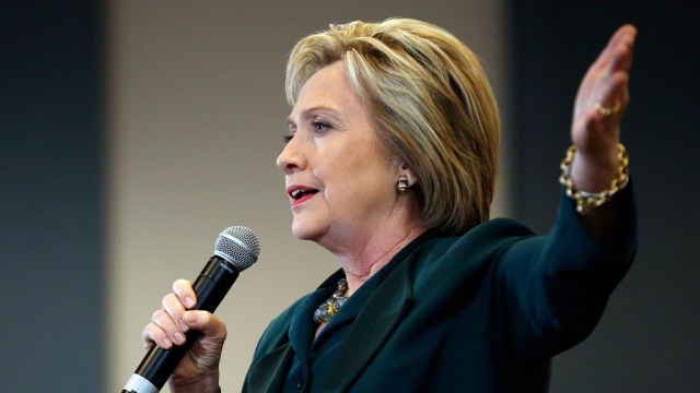 Хилари Клинтон одолела на кокусах в Неваде