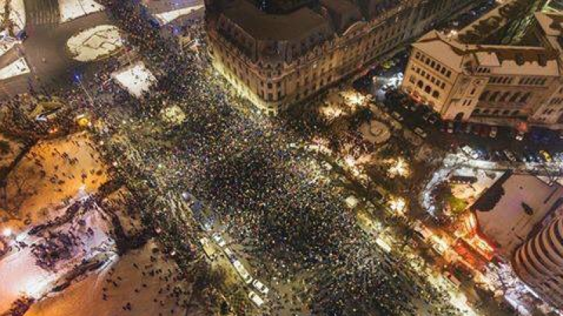 Не менее 500 тыс. граждан Румынии требуют отставки руководства