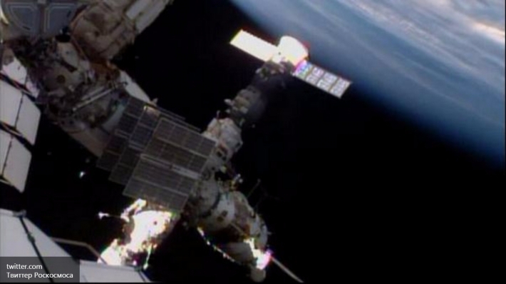 Видео соприкосновения космической станции с НЛО ошарашило уфологов