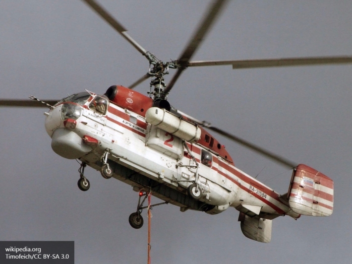 Десять человек погибли при крушении вертолета в Иране