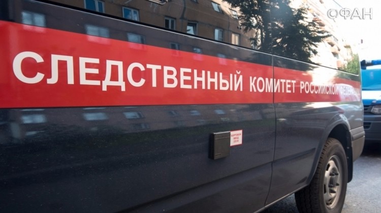 СКР проверит компанию, таксист которой сбил людей на остановке в российской столице