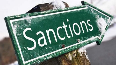 Сберегательный банк и «Яндекс.Деньги» пояснили воздействие новых санкций на бизнес