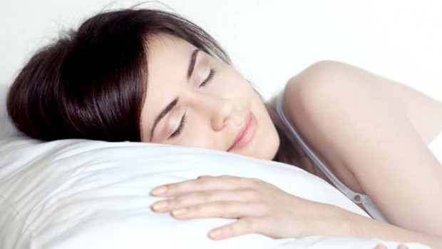 В процессе сна на новом месте одно из полушарий мозга бодрствует — Исследование