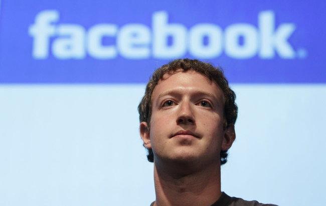 Основатель социальная сеть Facebook отверг в суде обвинения в краже технологий виртуальной реальности