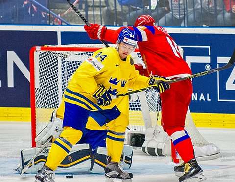 Хет-трик 19-летнего Капризова принес Российской Федерации победу над Швецией