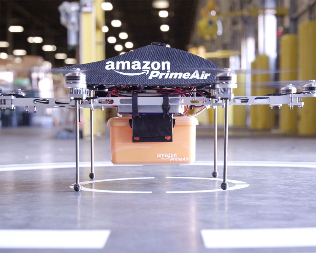 В скором времени товары будут доставлять при помощи беспилотников — Amazon десант