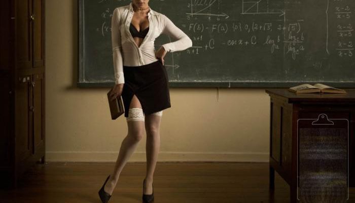 Преподаватель целый год занимался сексом с ученицей