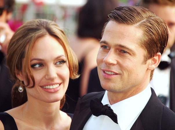 Брэд Питт и Анджелина Джоли не поделили особняк во Франции