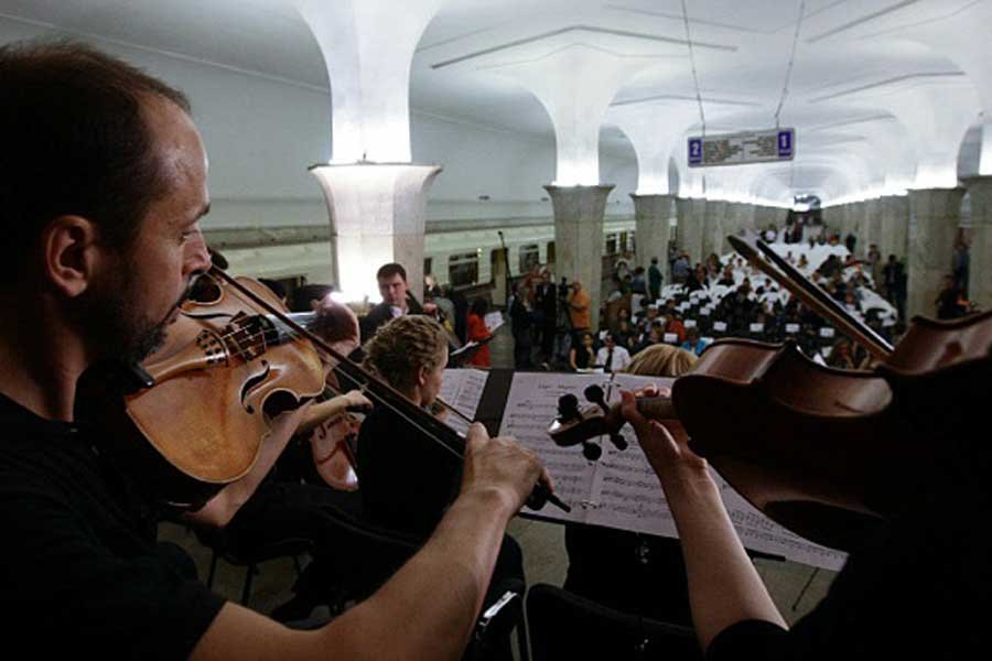 Презентация необычайного проекта «Музыка в метро» прошла на станции «Боровицкой»