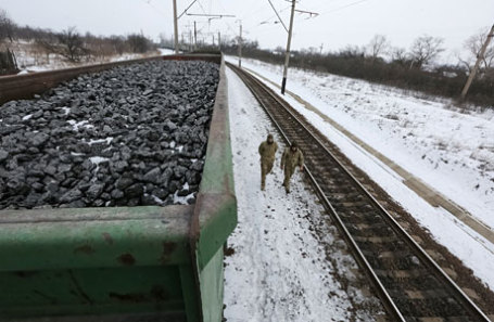 Украинские радикалы отказались от блокады железной дороги из РФ