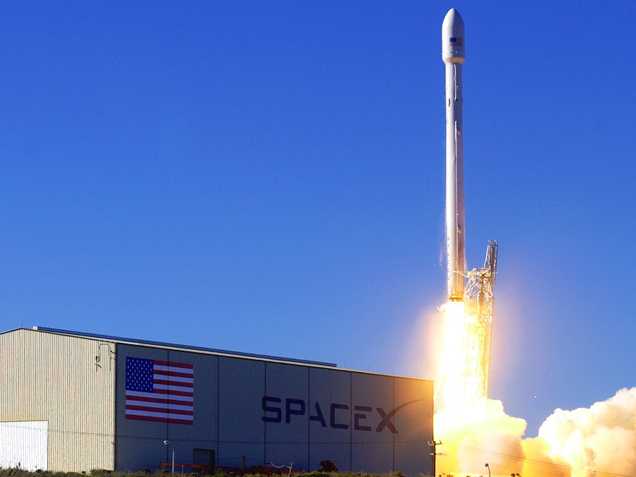 SpaceX «отбила» у РФ договор на запуск испанского спутника PAZ