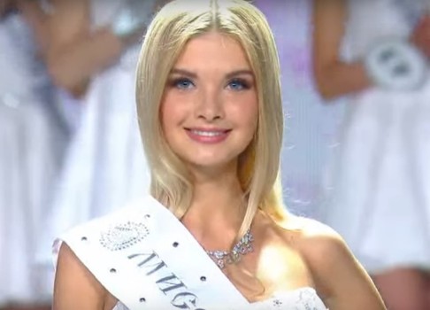 Титул «Мисс Россия-2017» завоевала Полина Попова