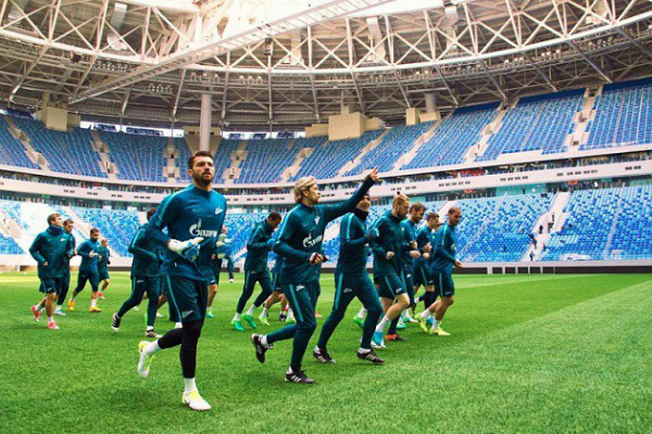 «Зенит» провёл первую тренировку на новом стадионе