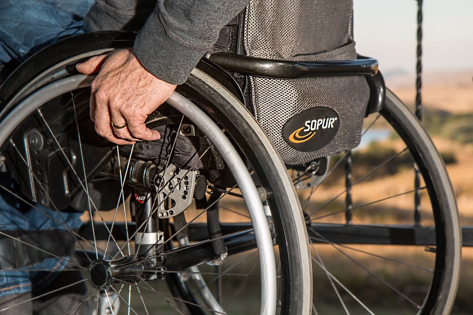 В русских областях появятся пункты проката инвалидных колясок