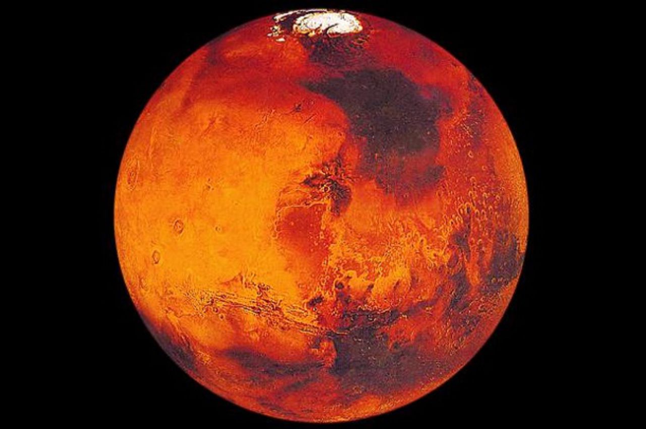 Ученые: Марс стал непригоден для жизни из-за солнечных ветров